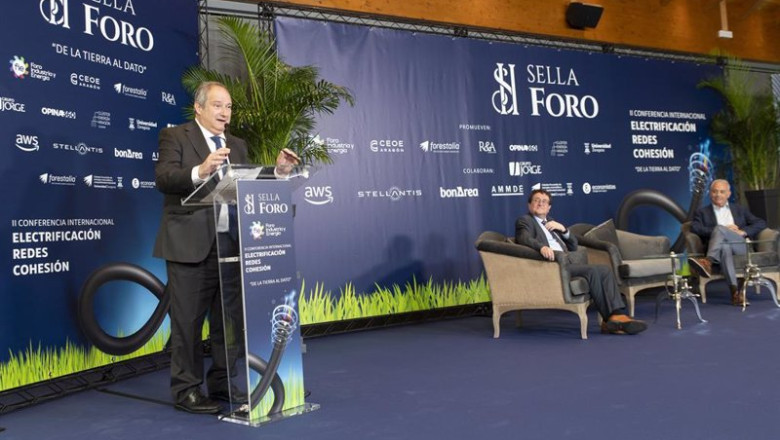 ep el ministro de industria jordi hereu interviene durante la segunda edicion de foro sella 2024 en ep el ministro de industria jordi hereu interviene durante la segunda edicion de foro sella 2024 en
