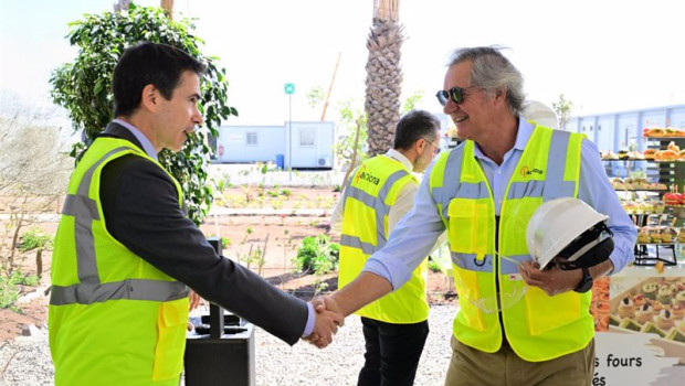 ep el presidente de acciona jose manuel entrecanales derecha durante su visita a las obras