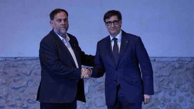 ep el presidente de la generalitat salvador illa y el presidente de erc oriol junqueras