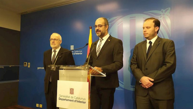 ep el secretario de interior brauli duart el conseller de interior de la generalitat miquel buch y