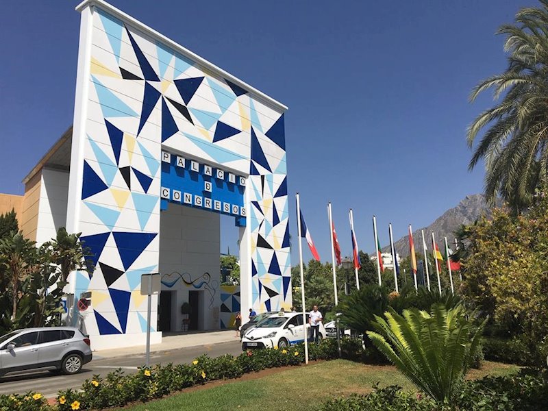 ep fachada del palacio de ferias y congresos de marbella malaga