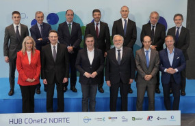 ep firma del hub conet2 norte entre enagas gobierno vasco y las empresas petronor heidelberg