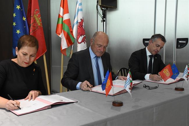 ep firmaconvenioincorporacionnavarrala eurorregion