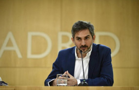 ep imagen de recurso del delegado de familias igualdad y bienestar social jose aniorte durante una