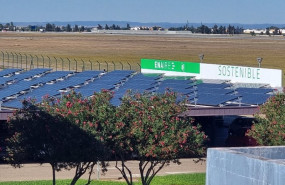 ep instalacion fotovoltaica en el centro de control de enaire en sevilla