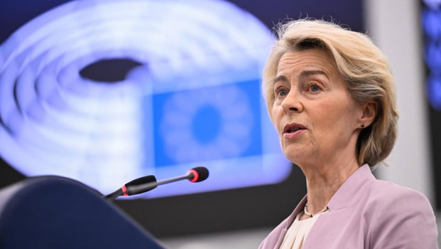 ep la presidenta de la comision europea ursula von der leyen en su intervencion durante un debate en