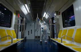 ep limpieza en el interior de un tren de sfm para prevenir contagios por coronavirus