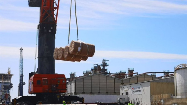 ep movimiento de mercancia en el puerto de almeria