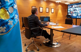 ep o titular do goberno galego durante unha videoconferencia co presidente do goberno central os