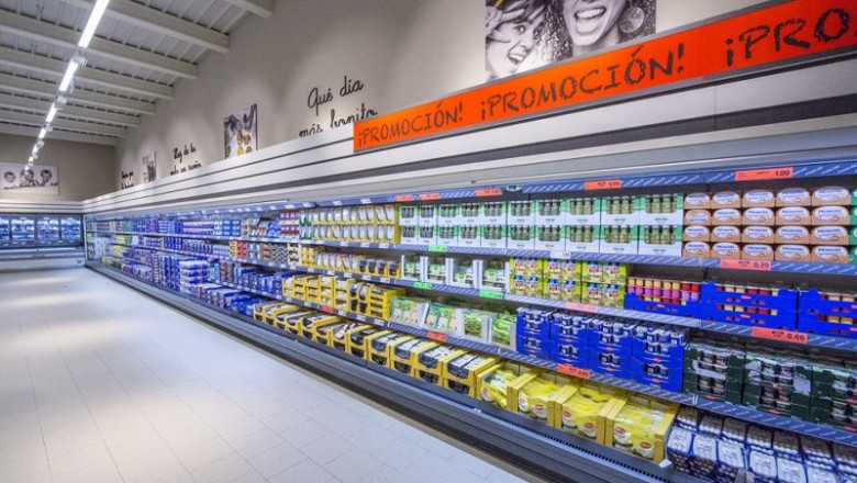 ep productos de nevera en un supermercado lidl ep productos de nevera en un supermercado lidl