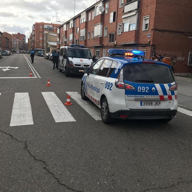 Valladolid.- Dotaciones de la Policía Local en el lugar del atropello | POLICÍA MUNICIPAL ep valladolid- dotacionesla policia locallugaratropello