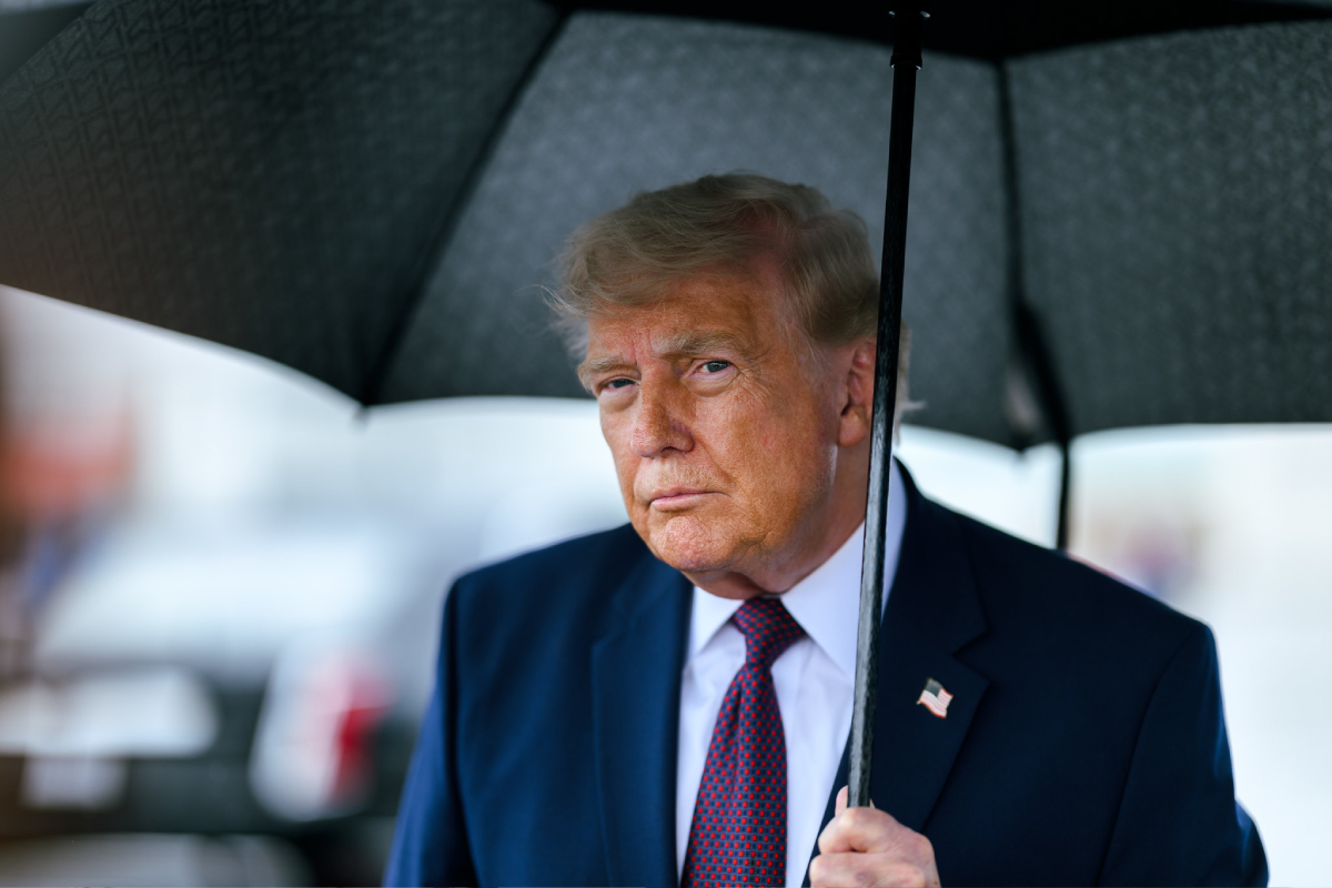 donald trump 2026 paraguas