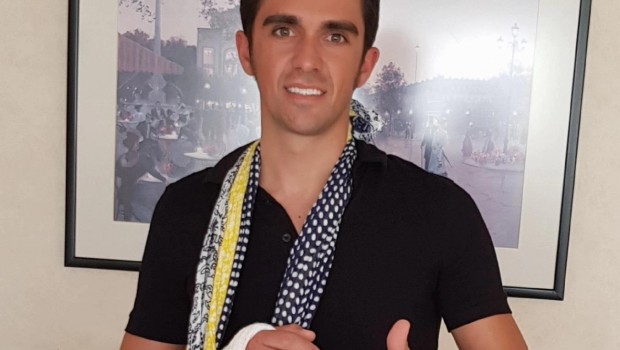 ep alberto contador operado con exitola muneca derecha