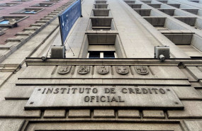ep archivo   una de las puertas de acceso de la sede del ico instituto del credito oficial en el
