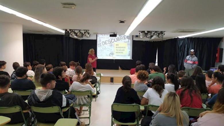 Charla del Programa #Descubre, en un centro de Secundaria de Cádiz | CONFEDERACIÓN SALUD MENTAL ESPAÑA ep charla del programa descubre en un centro de secundaria de cadiz