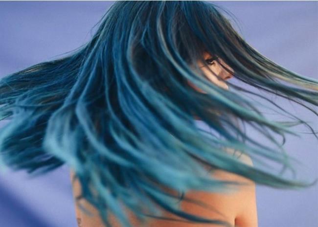 Dulceida con el pelo azul | CEDIDA POR SAMYROAD ep dulceidapelo azul