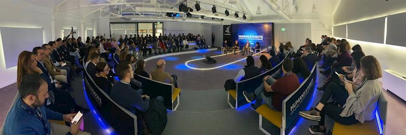 ep evento humans robots leading the customer experience organizado por atento