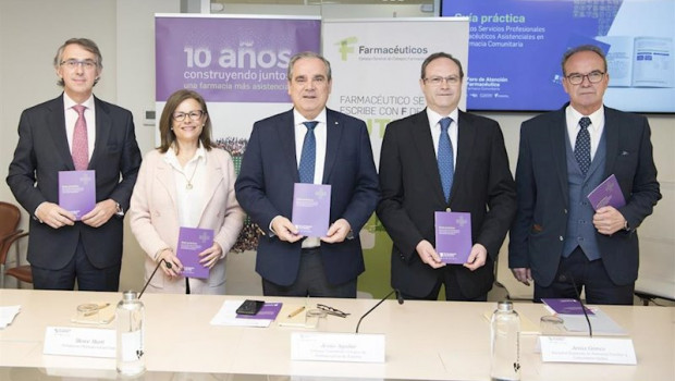 ep fernando martinez director de catedra de atencion farmaceutica de universidad de granada jesus