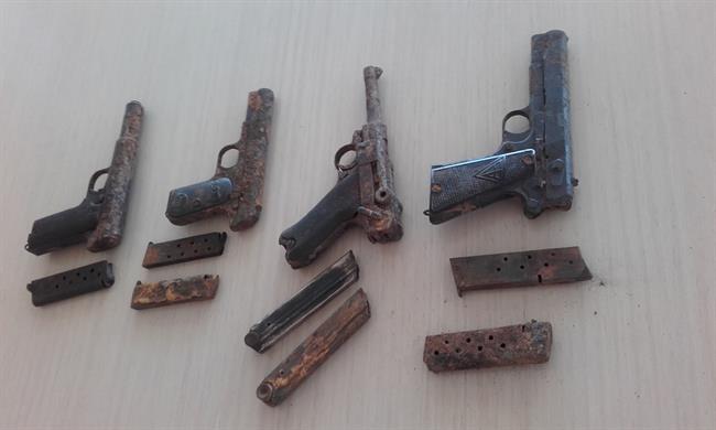 Imagen de las pistolas encontradas | EP/GOBIERNO DE NAVARRA ep imagenlas pistolas encontradas