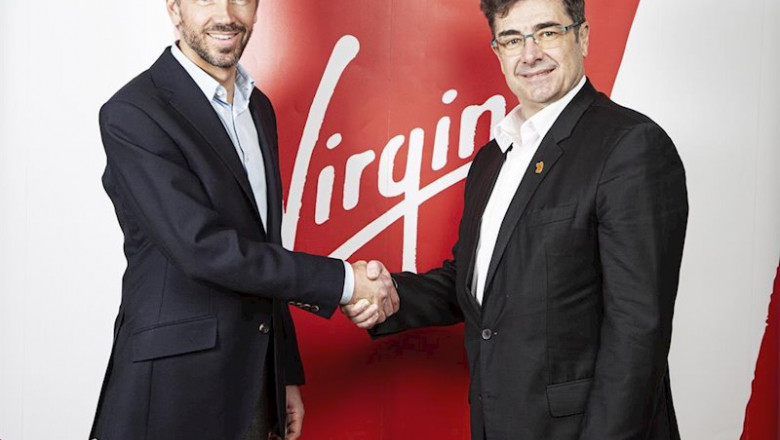 Josh Bayliss, CEO del Grupo Virgin, y José Miguel García, CEO del Grupo Euskaltel | GRUPO EUSKALTEL ep josh bayliss ceo del grupo virgin y jose miguel garcia ceo del grupo euskaltel