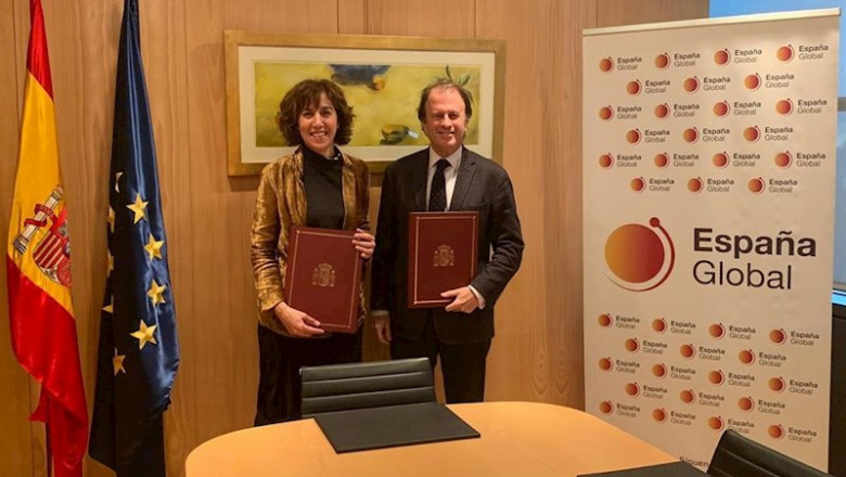 ep la secretaria de estado de espana global irene lozano y el presidente del foro de marcas