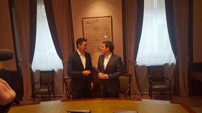 ep pedro sanchezreunealbert rivera