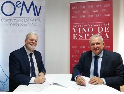 Rafael del Rey, director general del OeMv, y Ángel Villafranca, presidente de OIVE | ORGANIZACIÓN INTERPROFESIONAL DEL VINO DE ESPAÑA ep rafael del rey director general del oemv y angel villafranca presidente de oive