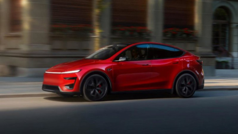 ep tesla lanza en espana el nuevo model y performance con mas potencia y autonomia desde 61990 euros