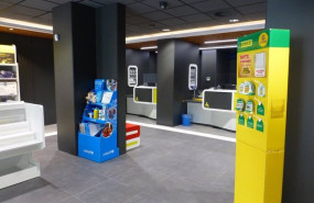 ep una oficina de correos de atencion al publico