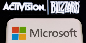 les logos microsoft et activision blizzard 