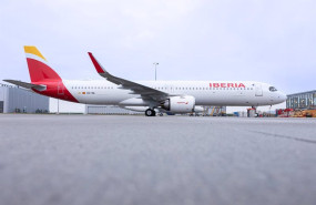 ep archivo   el nuevo airbus a321xlr de iberia se prepara para su ferry flight a madrid