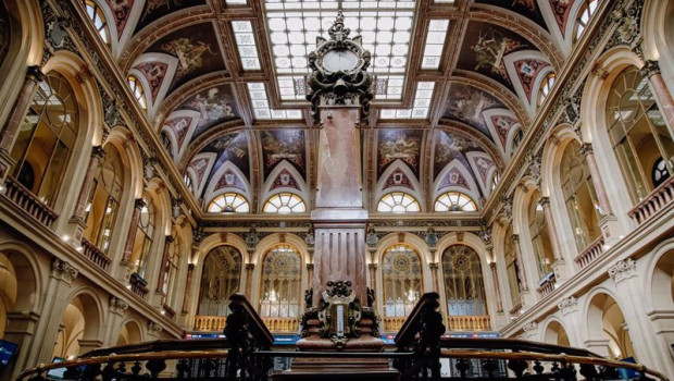 ep archivo   interior del palacio de la bolsa de madrid a 24 de mayo de 2022 en madrid espana 20250529183903