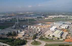 ep archivo   planta de ercros en almussafes valencia