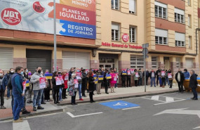ep concentracion en ugt la rioja en contra de la guerra de ucrania