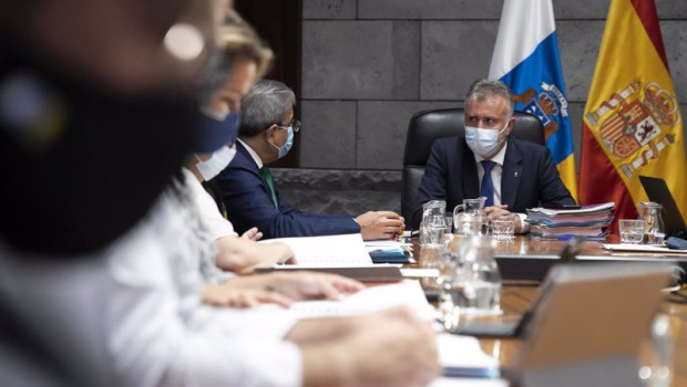 ep el presidente de canarias angel victor torres en una reunion del consejo de gobierno