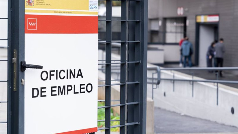ep entrada a una oficina de empleo de madrid ep entrada a una oficina de empleo de madrid