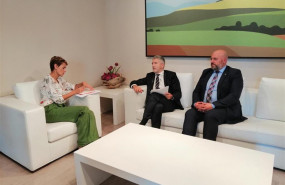 ep la presidenta de navarra maria chivite reunida con el minsitro del interior en funciones fernando