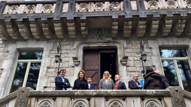 ep la presidenta de paradores raquel sanchez visita el parador de limpias junto a la delegada del