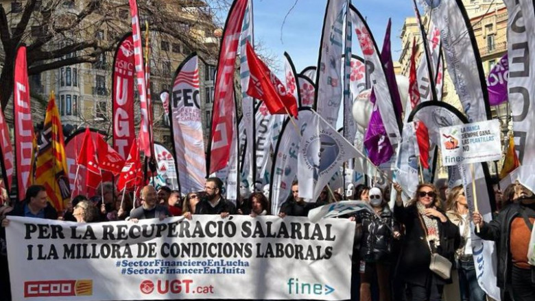 ep manifestacion del sector financiero en barcelona para pedir mejoras laborales a 21 de febrero de ep manifestacion del sector financiero en barcelona para pedir mejoras laborales a 21 de febrero de