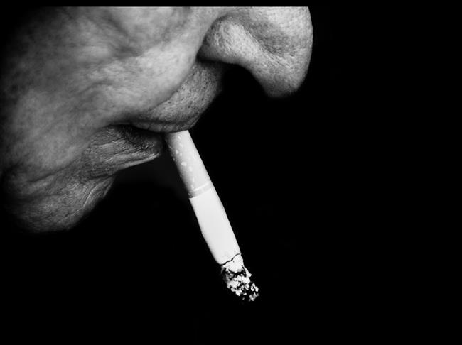 ep tabaco fumando