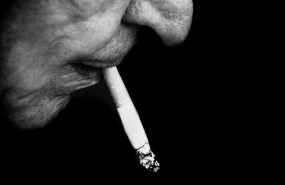 ep tabaco fumando