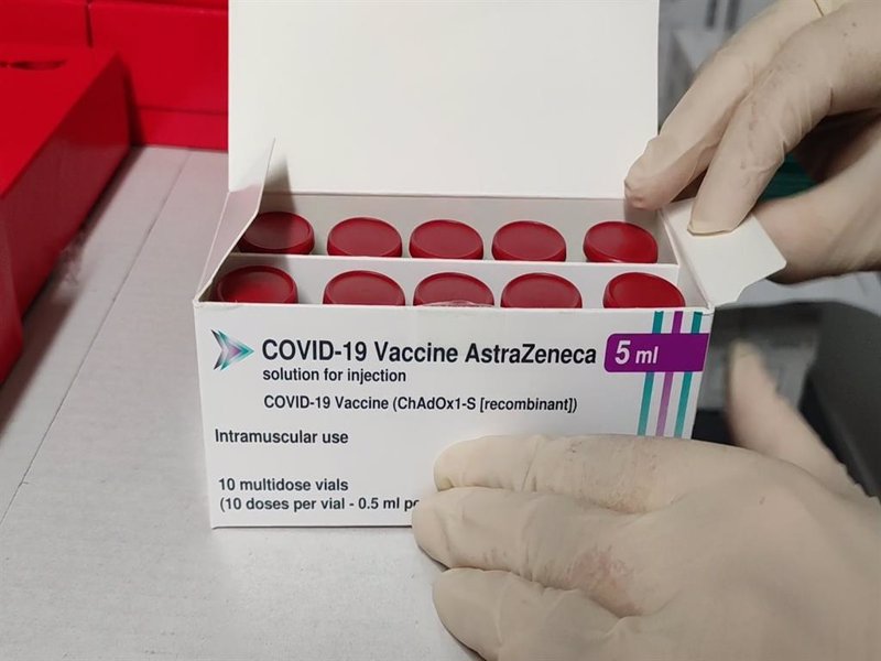 La vacuna de AstraZeneca no aumenta el riesgo de coágulos según un ensayo de EEUU