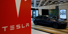 photo d archives du logo de tesla 20250218125507 