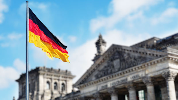 dl alemania bundestag bandera parlamento república federal deutschland alemán genérico unsplash