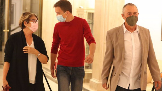 ep archivo   i d la diputada de mas pais ines sabanes el lider de mas pais inigo errejon y el