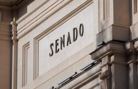 ep archivo   la fachada del senado tras el acto de izado solemne de la bandera de espana en la plaza