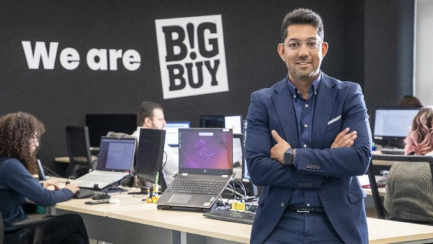 ep archivo   victor parshotam amarnani ceo de a4b group corp bigbuy group