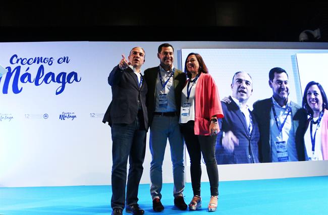 Bendodo, Moreno y Navarro. Reeleción de Bendodo como presidente del PP | EUROPA PRESS/ALEX ZEA ep bendodo morenonavarro reelecionbendodopresidentepp
