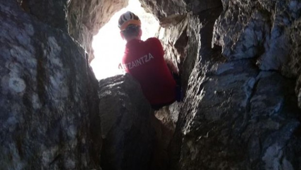ep busquedauna cueva