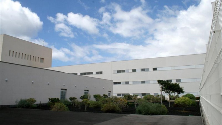 Canarias.- El Hospital del Sur modifica temporalmente el acceso de vehículos al servicio de Urgencias | GOBIERNO DE CANARIAS - Archivo ep canarias- el hospital del sur modifica temporalmente el acceso de vehiculos al servicio de